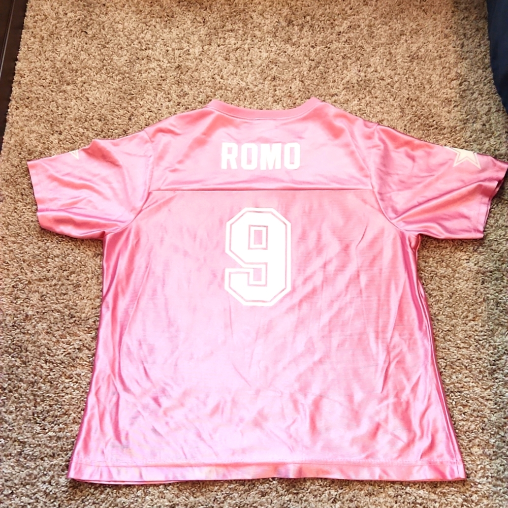 NFL Women Dallas Cowboys Tony Romo PINK Jersey. Size LARGE. USED.